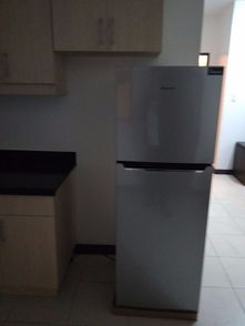 菲律賓公司誠聘客服財務與鞍山房源信息